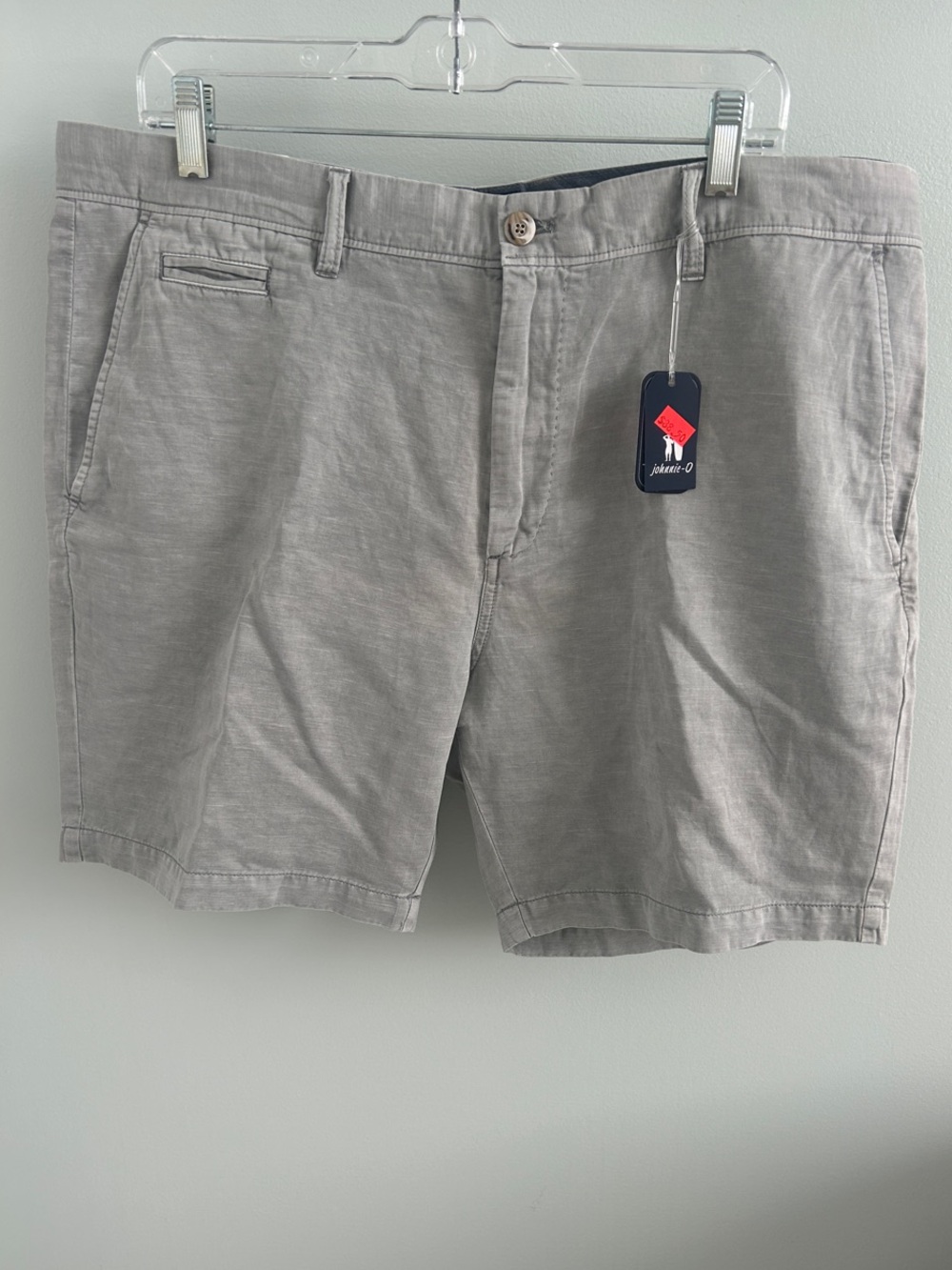 johnnie-O Men's Gray Flat-Front Casual Shorts